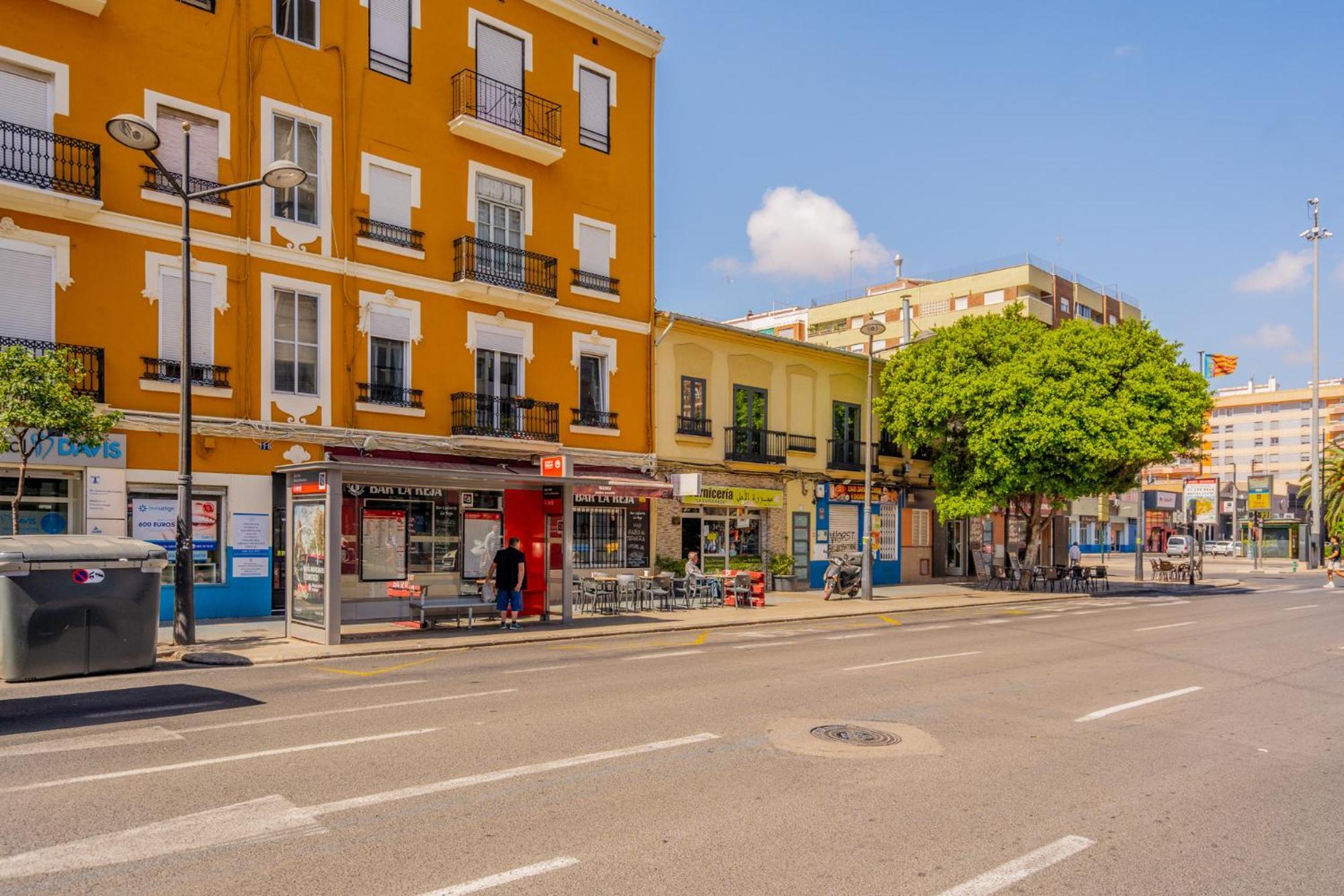 Apartamento Familiar En Avenida Del Puerto Valencia Ngoại thất bức ảnh